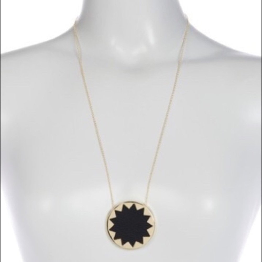 House of Harlow 1960 Pendant Necklace & Earrings